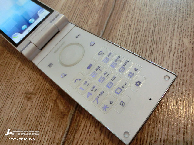 купить японские телефоны Sharp SH7228U