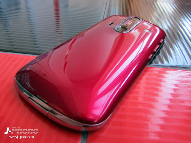 3D смартфон sharp sh8298u 3D смартфон sharp sh8298u
