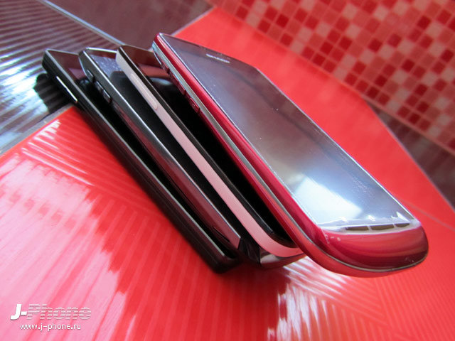 3D смартфон sharp sh8298u 3D смартфон sharp sh8298u