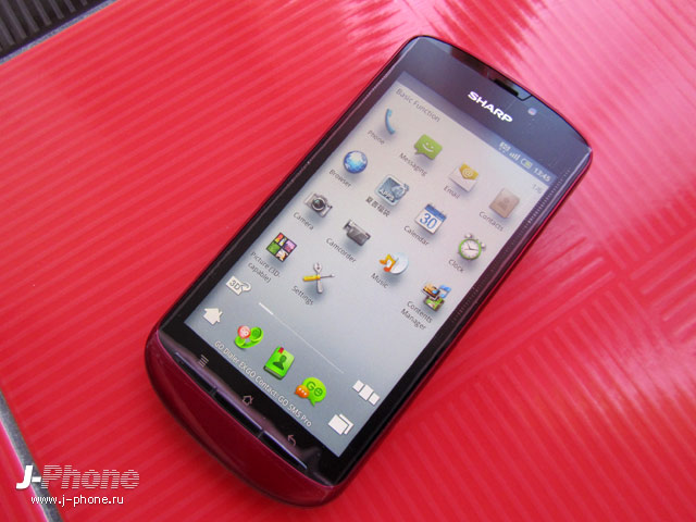 3D смартфон sharp sh8298u 3D смартфон sharp sh8298u