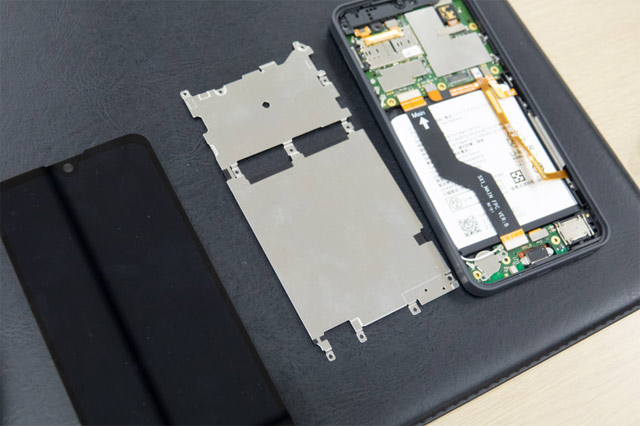 Sharp AQUOS wish