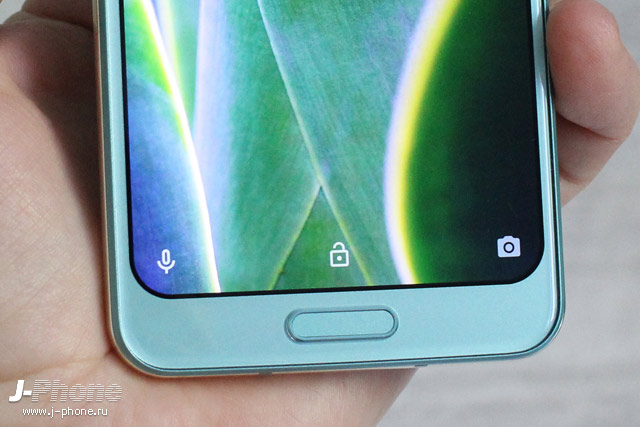 Фотообзор Sharp AQUOS R2 Aquamarine