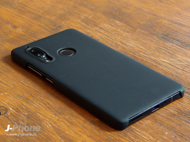 Sharp Aquos S3