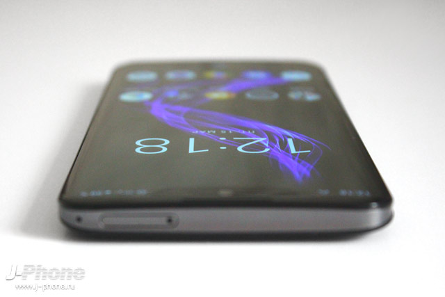 Обзор Sharp AQUOS zero