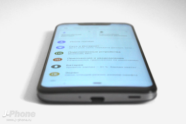 Обзор Sharp AQUOS zero