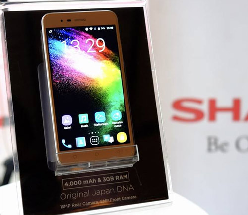 5,2-дюймовый Sharp R1 будет продаваться в Индонезии 5,2-дюймовый Sharp R1 будет продаваться в Индонезии