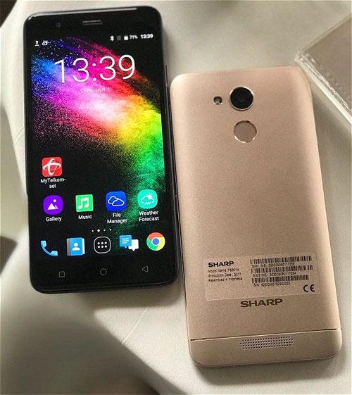 5,2-дюймовый Sharp R1 будет продаваться в Индонезии 5,2-дюймовый Sharp R1 будет продаваться в Индонезии