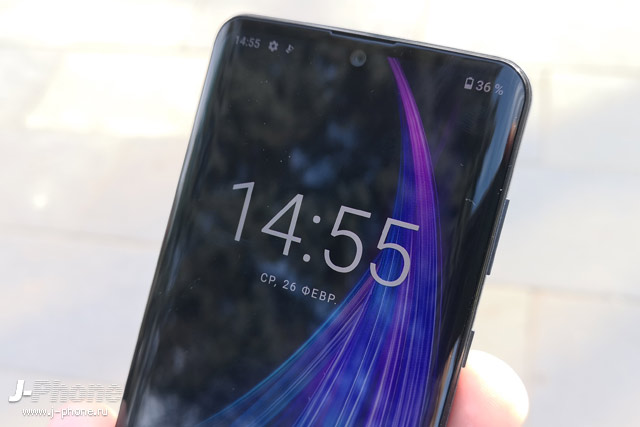 Обзор Sharp AQUOS zero2