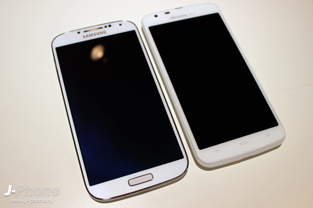 сравнение Sharp Aquos Phone Zeta Docomo SH-06E с Samsung Galaxy S4 сравнение Sharp Aquos Phone Zeta Docomo SH-06E с Samsung Galaxy S4