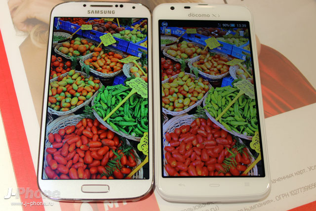 сравнение Sharp Aquos Phone Zeta Docomo SH-06E с Samsung Galaxy S4 сравнение Sharp Aquos Phone Zeta Docomo SH-06E с Samsung Galaxy S4