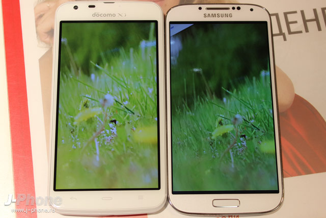сравнение Sharp Aquos Phone Zeta Docomo SH-06E с Samsung Galaxy S4 сравнение Sharp Aquos Phone Zeta Docomo SH-06E с Samsung Galaxy S4