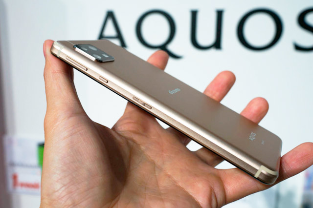 Sharp AQUOS sense4 SH-41A