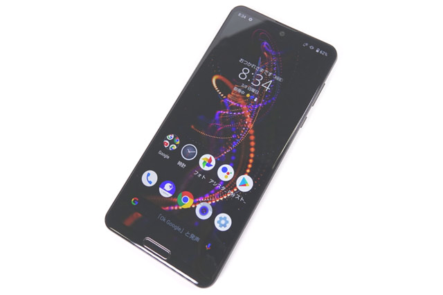 Sharp AQUOS R5G SH-51A: обзор со стороны