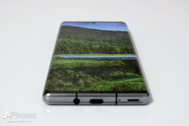 Обзор смартфона Sharp AQUOS R6