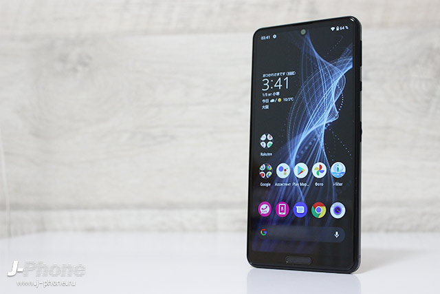 Обзор Sharp AQUOS sense4 lite