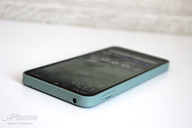 Обзор компактного японского Android смартфона Sharp AQUOS wish