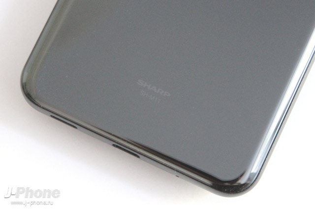 Обзор Sharp AQUOS sense3 Plus