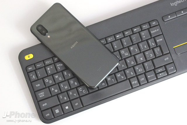 Обзор Sharp AQUOS sense3 Plus
