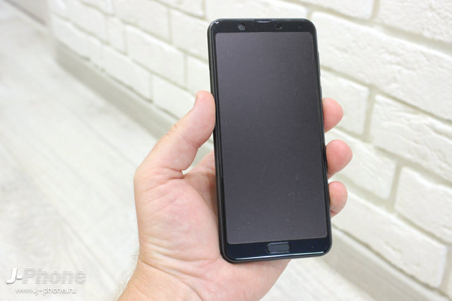 Sharp AQUOS sense3 plus