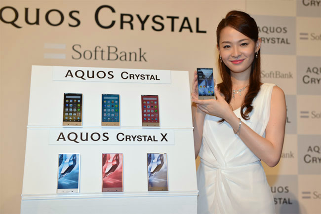 Смартфон Sharp Aquos Crystal X Softbank 402SH выйдет в 20х числах декабря Смартфон Sharp Aquos Crystal X Softbank 402SH выйдет в 20х числах декабря