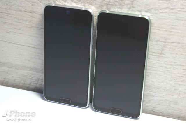 Sharp AQUOS R2 compact Smokey Green vs. Deep White