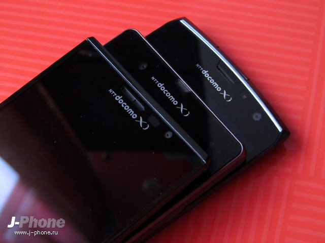 сравниваем японские смартфоны Fujitsu Arrows X Docomo F-02E, SONY Xperia Z Docomo SO-02E и Panasonic Docomo P-02E Eluga X