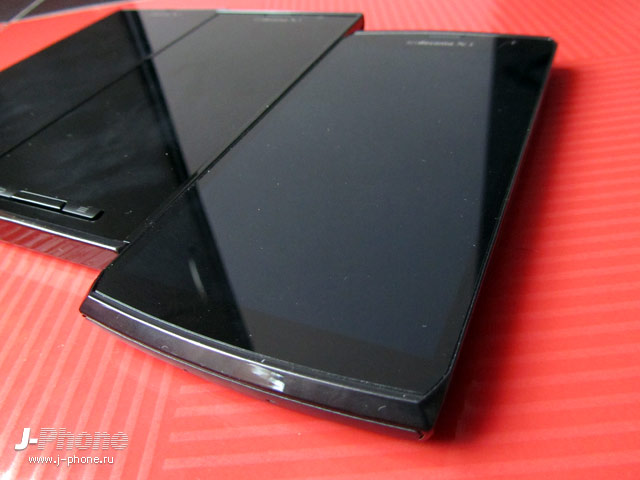 сравниваем японские смартфоны Fujitsu Arrows X Docomo F-02E, SONY Xperia Z Docomo SO-02E и Panasonic Docomo P-02E Eluga X