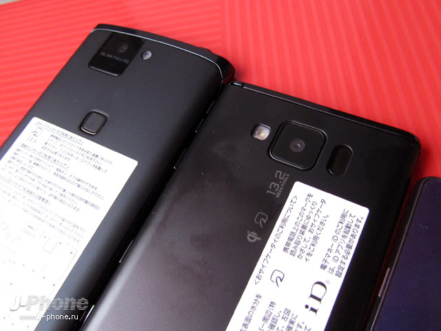 сравниваем японские смартфоны Fujitsu Arrows X Docomo F-02E, SONY Xperia Z Docomo SO-02E и Panasonic Docomo P-02E Eluga X