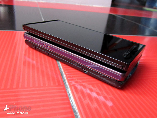 сравниваем японские смартфоны Fujitsu Arrows X Docomo F-02E, SONY Xperia Z Docomo SO-02E и Panasonic Docomo P-02E Eluga X