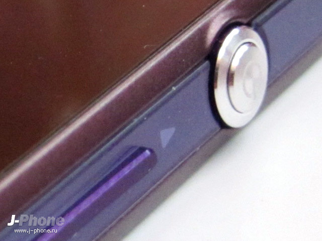 обзор смартфона Sony Docomo SO-02E Xperia Z фиолетового цвета