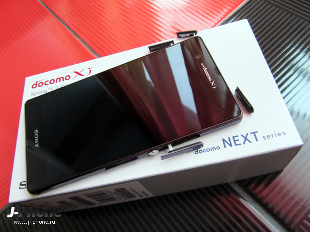 обзор смартфона Sony Docomo SO-02E Xperia Z фиолетового цвета