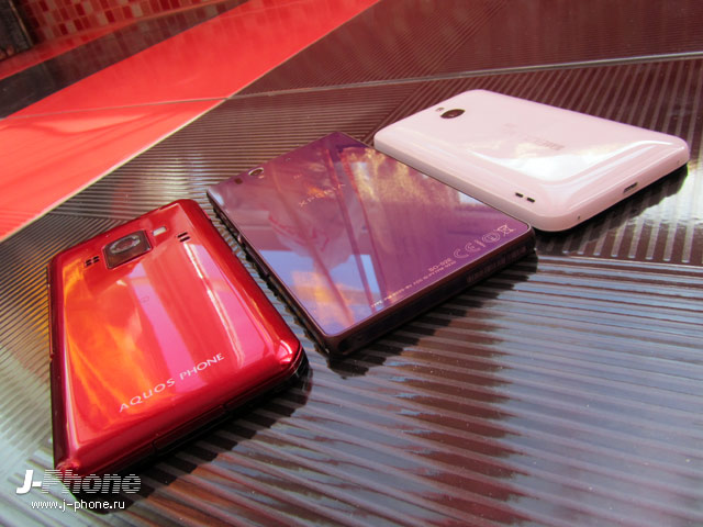 обзор смартфона Sony Docomo SO-02E Xperia Z фиолетового цвета