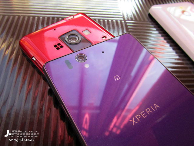 обзор смартфона Sony Docomo SO-02E Xperia Z фиолетового цвета