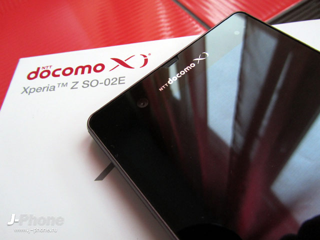 обзор смартфона Sony Docomo SO-02E Xperia Z фиолетового цвета