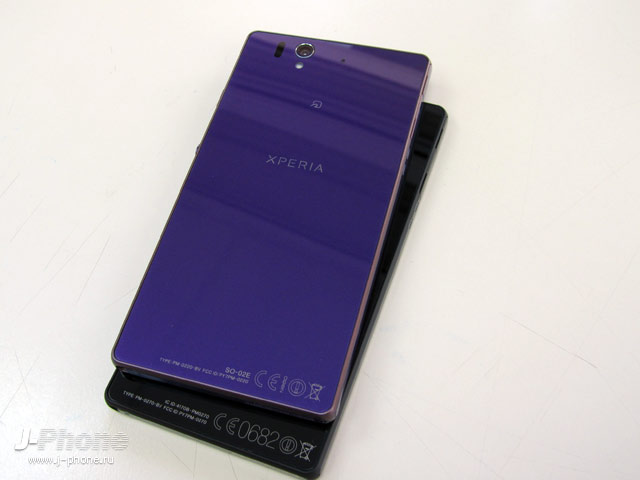 сравниваем японский и европейский Sony Xperia Z