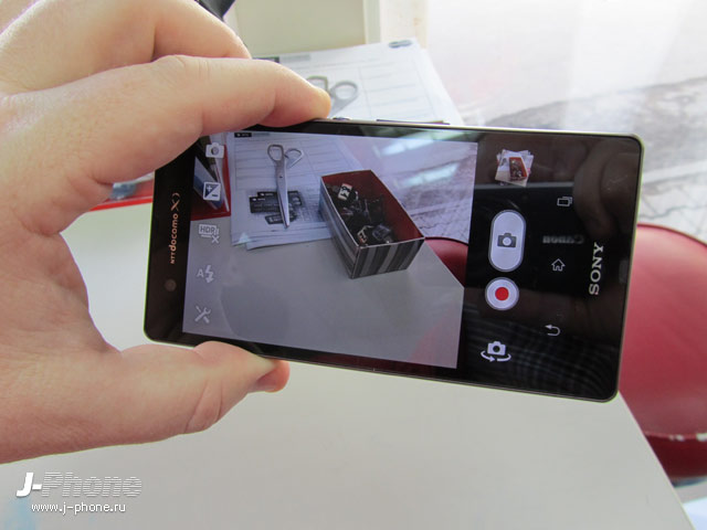 сравниваем японский и европейский Sony Xperia Z