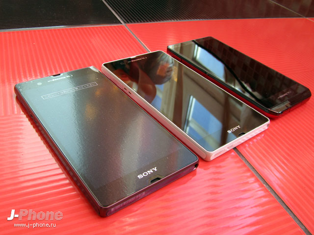 обзор японского смартфона Sony Xperia Z Docomo SO-02E в белом цвете