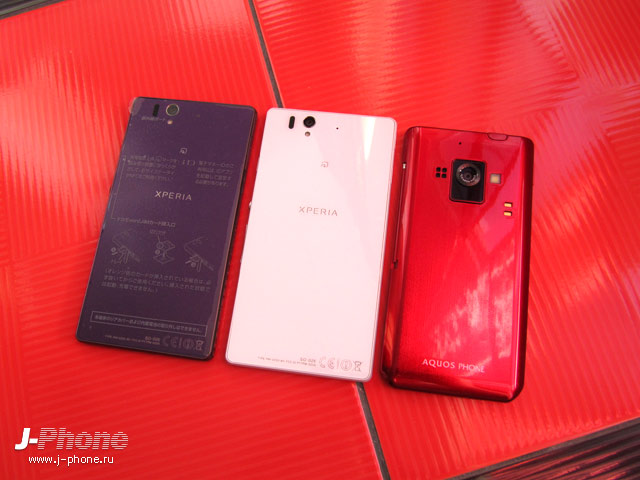 обзор японского смартфона Sony Xperia Z Docomo SO-02E в белом цвете