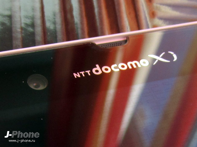 обзор японского смартфона Sony Xperia Z Docomo SO-02E в белом цвете