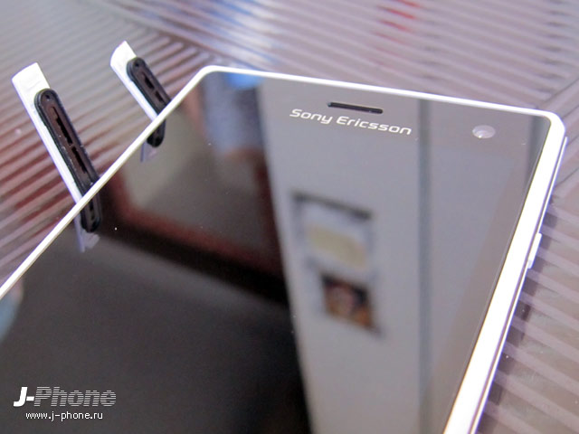 docomo so-03d