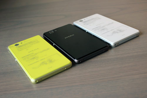 Обзор смартфона Sony Docomo SO-02F Zperia Z1 f желтый (lime) MR Обзор смартфона Sony Docomo SO-02F Zperia Z1 f желтый (lime) MR