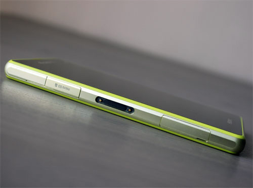 Обзор смартфона Sony Docomo SO-02F Zperia Z1 f желтый (lime) MR Обзор смартфона Sony Docomo SO-02F Zperia Z1 f желтый (lime) MR