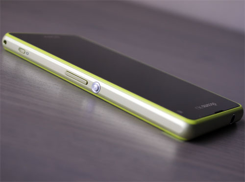 Обзор смартфона Sony Docomo SO-02F Zperia Z1 f желтый (lime) MR Обзор смартфона Sony Docomo SO-02F Zperia Z1 f желтый (lime) MR
