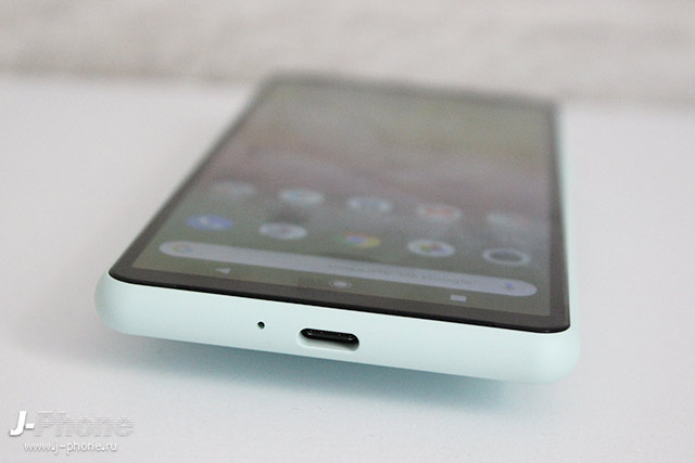 Обзор Sony XPERIA 10 II (Mint)