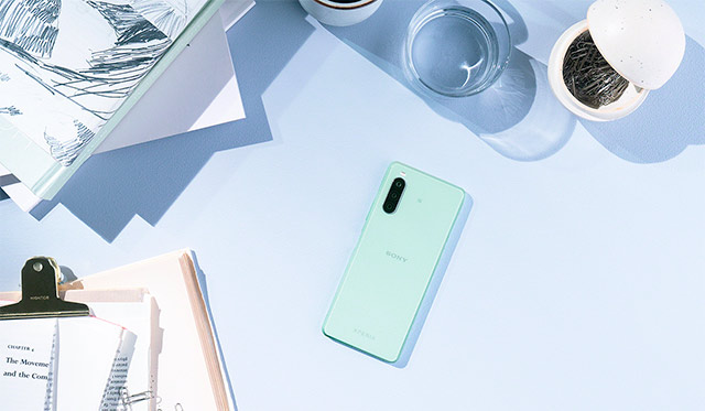 Обзор Sony XPERIA 10 II (Mint)