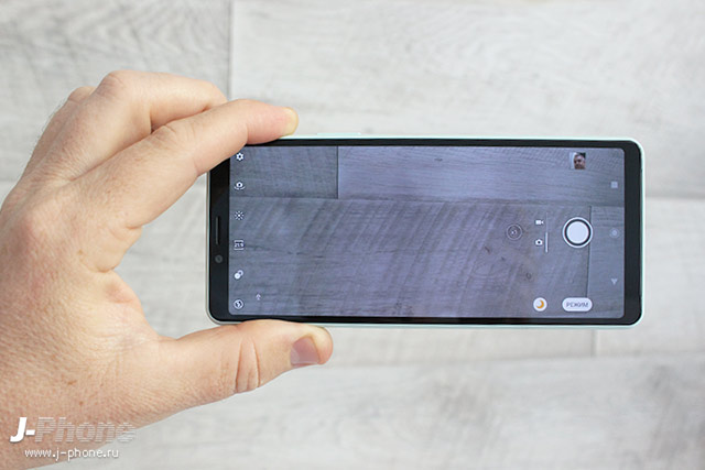 Обзор Sony XPERIA 10 II (Mint)