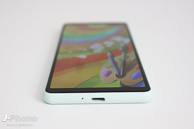 Обзор Sony XPERIA 10 II (Mint)