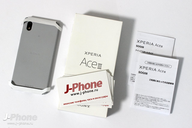 Обзор японского компактного смартфона Sony XPERIA Ace III в сером цвете