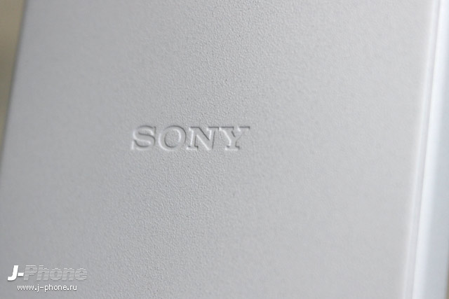 Обзор японского компактного смартфона Sony XPERIA Ace III в сером цвете