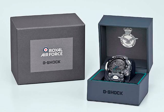 Компания Casio анонсировала новую модель часов G-SHOCK GR-B200RAF-8AJR из серии Gravity Master GR-B200 с дизайном Королевских Военно-воздушных Сил (Royal Air Force)